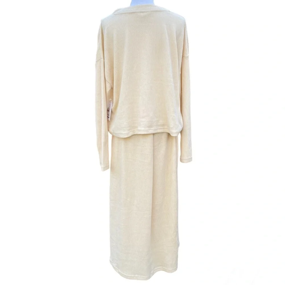 Time and Tru Women’s Cardigan and Skirt 2PC Set Size 20 XXL - Picture 4 of 8